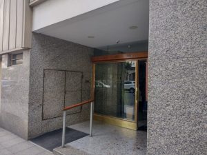 Escándalo en la Vieja Terminal: El administrador de un Hotel fue apuñalado