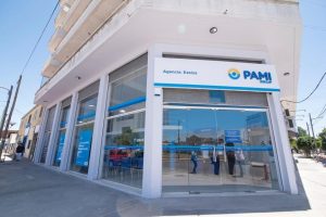 PAMI firmó un convenio para la provisión gratuita de pañales