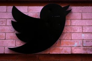 Caos en Twitter: Éxodo de empleados y cierre temporal de oficinas