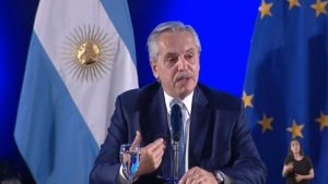 “Tenemos que ponernos duros con los cultores del odio”