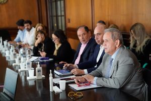 Paritarias 2023: ¿por qué el sector bancario evalúa un posible paro?