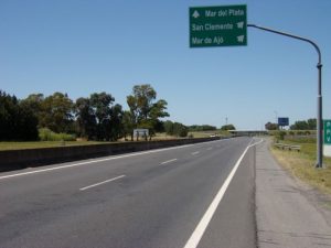 Presentan un proyecto para modernizar la Ruta 2