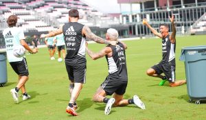 La selección no corta la racha y la ilusión no deja de crecer