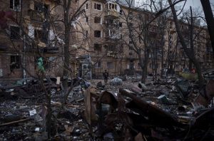 Rusia bombardea ciudades en Ucrania y hay una escalada