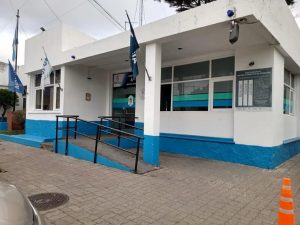 Un hombre fue detenido por robar objetos navideños de un auto en Mar del Plata