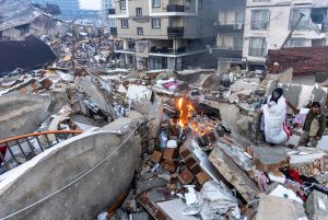Un nuevo sismo de magnitud 6,3 sacude a Turquía y Siria