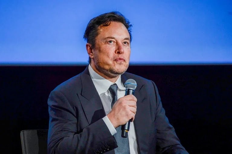 ELON_MUSK.jpg