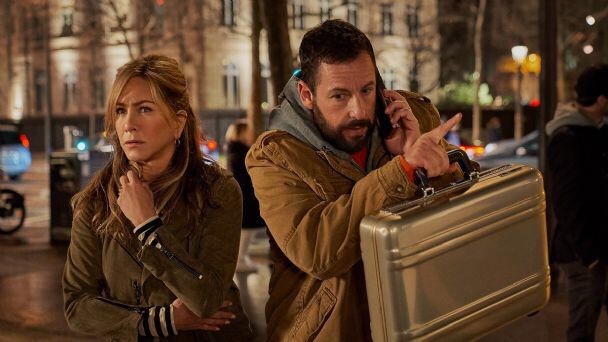 MISTERIO_A_LA_VISTA_JENNIFER_ANISTON_ADAM_SANDLER.jpg