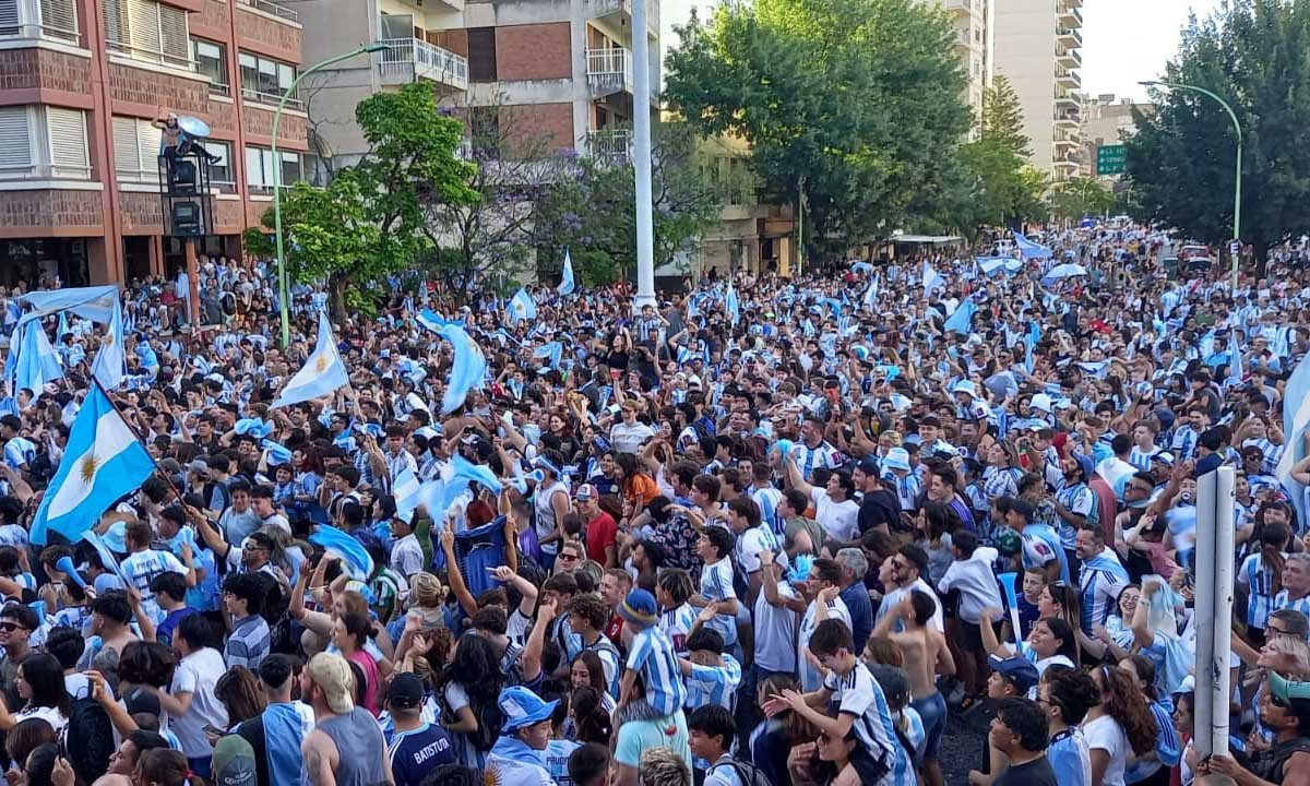 festejos-bahia-blanca-seleccion.jpg