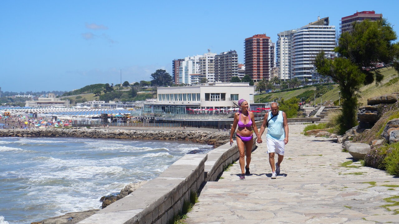 playa-grande-mar-del-plata_1.jpg