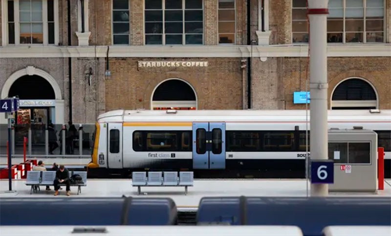 tren_londres_huelga.jpeg